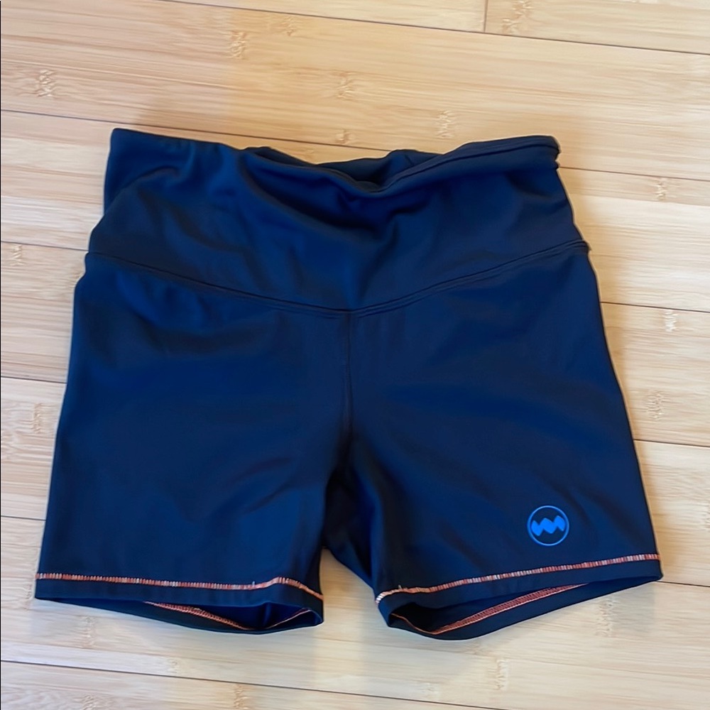 Janji Women's Black Athletic Shorts - Bike Shorts - Size Small